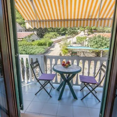 Appartamento 8219b Pašman