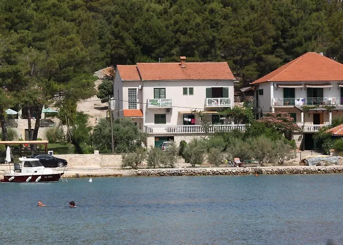 Апартаменты 8219b *