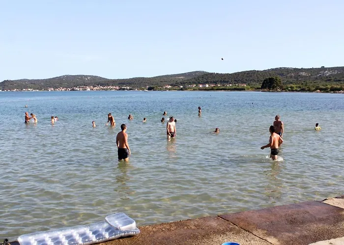 Апартаменты 8219b *