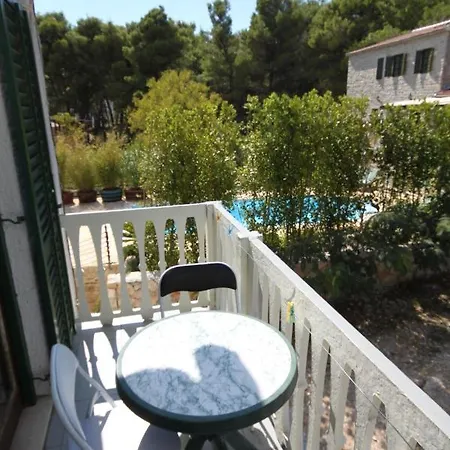 Apartment 8219b Pasman